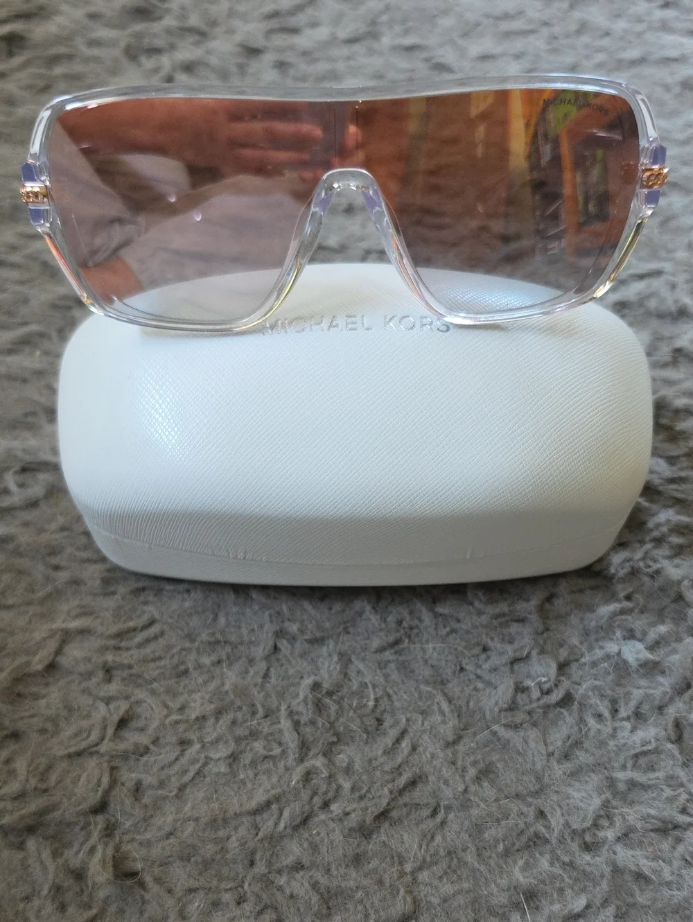 NIB Michael Kors Pink Wailuku Sunglasses